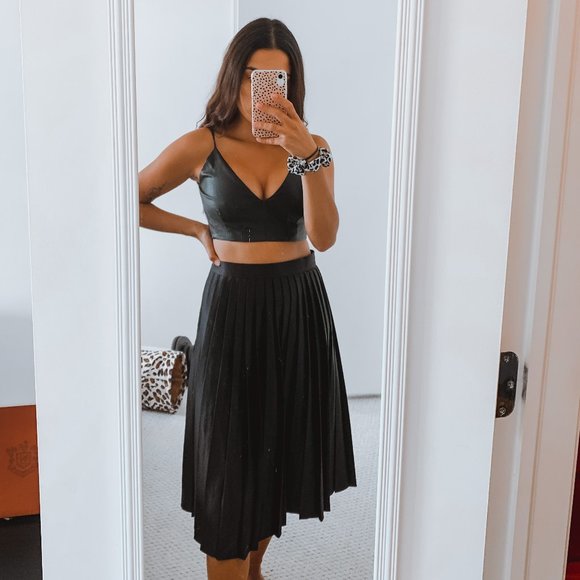 Zara Dresses & Skirts - Zara Midi Pleated Black Faux Leather Skirt